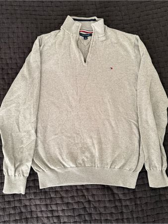 Premium Tommy Hilfiger Sweaters