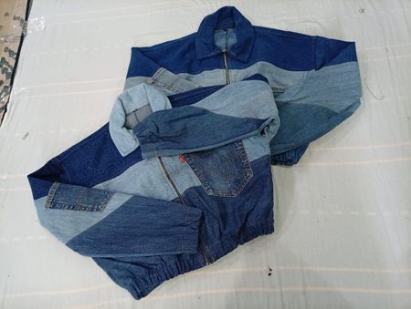 CR10546 Upcycled Levi’s Cropped Jackets