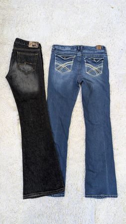 ***Y2K Embroidered Flare Jeans – 2000s Retro Denim Mix