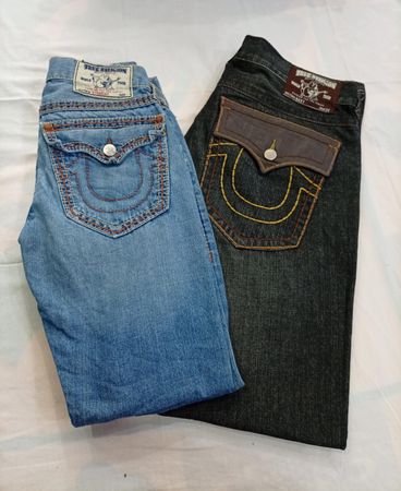 CR12076 Vintage True Religion Men’s Jeans