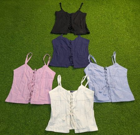7830 - Tommy Hilfiger et Chaps Cami Tops upcyclés