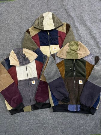 Pull à capuche en velours côtelé Carhartt recyclé