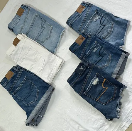 American Eagle Shorts For Women (Brand) American Eagle #B-441.