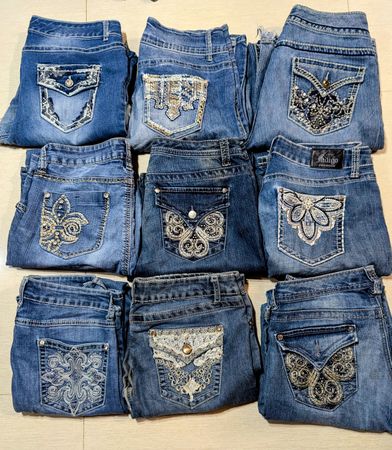 LOVE INDGO AND OTHER BRAND JEANS WOMEM WEAR