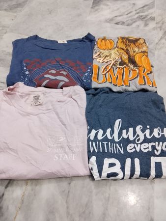 17x UAE Imported Graphic T-Shirts Bundle | Mixed Sizes | Grade A