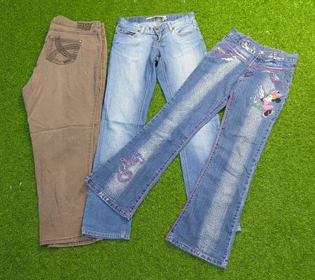 8140 - Jeans de flare sem marca