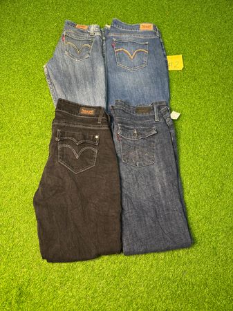 Y2k women LEVI  STRAUSS & CO or levis jeans #2