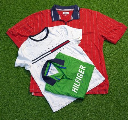 6837 - Tommy Hilfiger T-Shirts mit halben Ärmeln