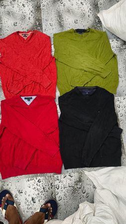 Tommy Hilfiger mixed sweaters