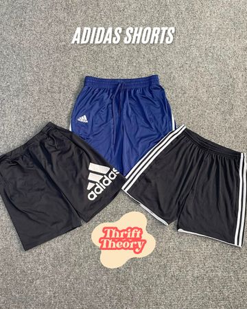 Adidas Shorts - (04/04)