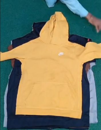 Nike SweatShirt
