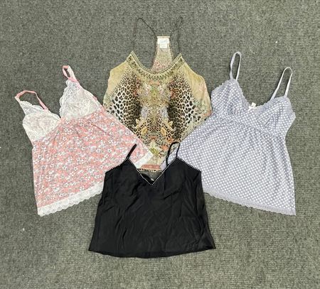🔴 Y2K Cami Tops - (17/09)