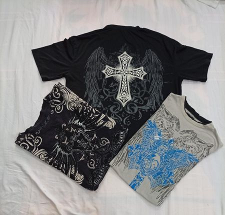 CR12225 Vintage Skull T-Shirts