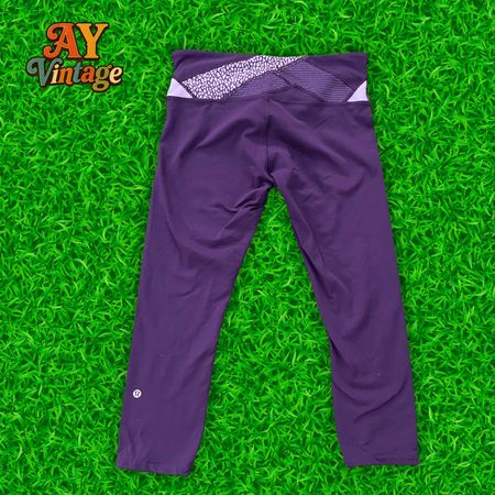 A.Y452 Lululemon leggings