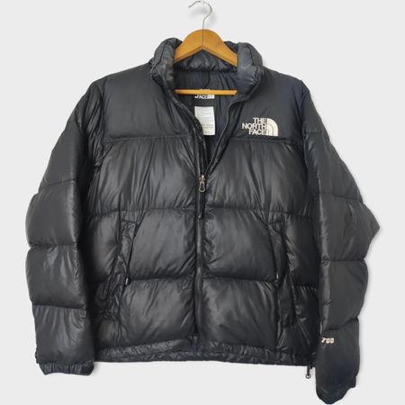 Premium The North Face puffers