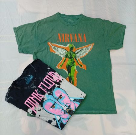 CR12356 Vintage Music T-Shirts