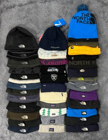 Les bonnets The North Face, Patagonia et Columbia