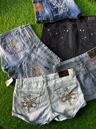Shorts Y2K e saia mini BN 571