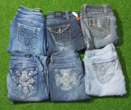 VIGOSS UND ANDERE MIX-MARKEN JEANS (B 113)