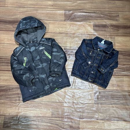 Oshkosh kids jacket (fnc 298)