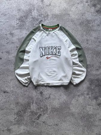 Vintage Nike Sweatshirt