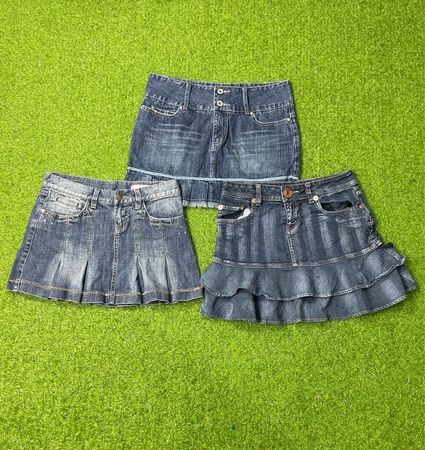Mini gonna in denim Y2k ( brand) vogue jeans, mossimo dutti, ecc.id590