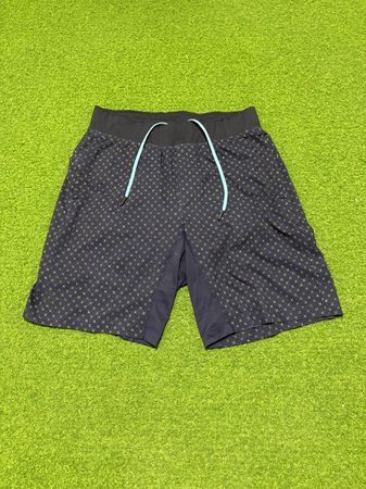Yv1056 Lululemon Shorts 7P