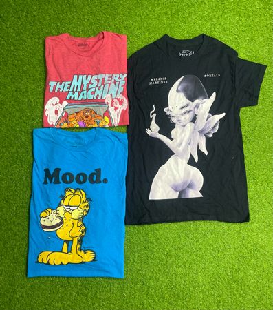 Camiseta estampada de cartoon vintage para homens e mulheres (brand) hello kitty, scooby doo, etc. id601