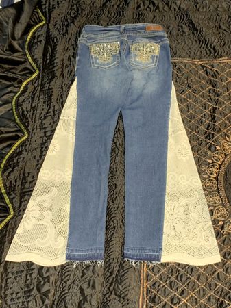 Upcycle Lace Panel Denim Jeans (DV -07)