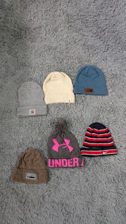 ***Branded Wool Beanie Hats – Winter Fashion Mix