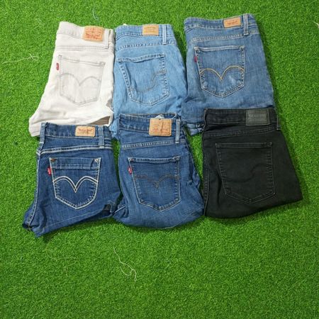 LEVI'S WOMAN WEAR MINI MICRO SHORTS ( C 401)