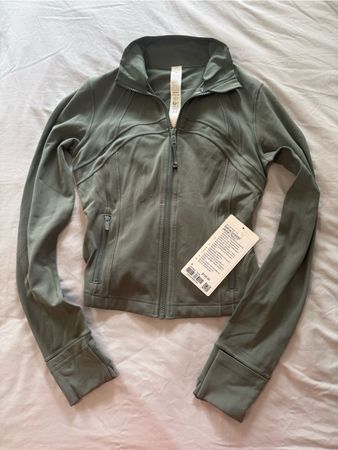 Lululemon gym shark alo vuori jackets