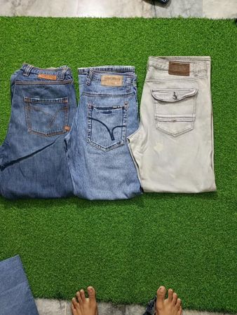 DIESEL AND OTHER BRAND MEN WEAR JEANS ( A 202)