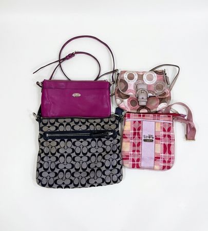 302 Coach Handbags Wholesale Bundle (7 Pcs) | Signature Canvas & Leather | Reseller Lot