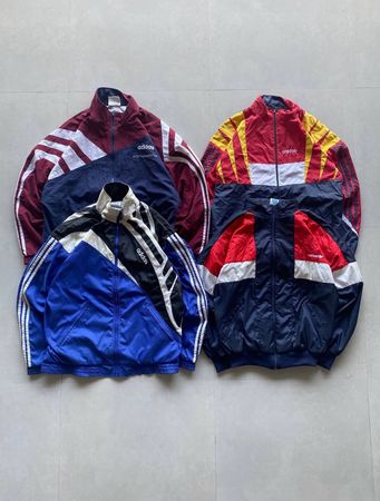 Branded tracks jacket