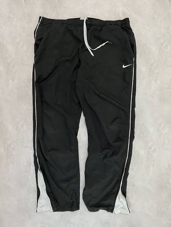 Special Vintage Nike Baggy Trackpants