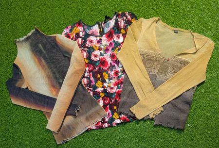 6884 - Y2K Style Blouses