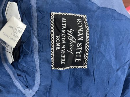 Mix Branded Blazers and Suit / Elias Staab