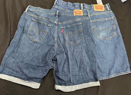 Levi’s Shorts #B-520.