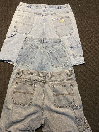 Unbranded carpenter shorts serial # 1824