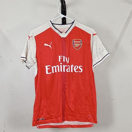 MIX BRANDED SPORTS T-SHIRTS - BUNDLE 17