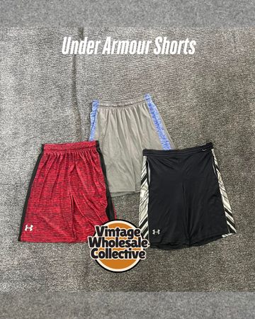 Under Armour Shorts - (05/04)