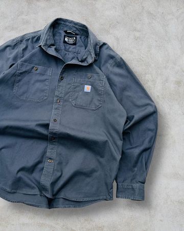Åuthentic Prêmiûm Çarhartt Shirts ✨