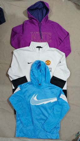 Felpa con cappuccio Nike tuta