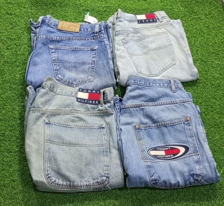 TOMMY MEN WEAR SHORTS (D 210)