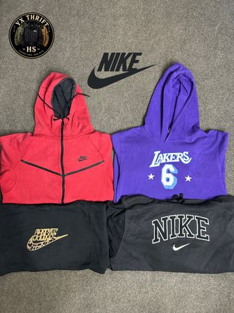 Premium Nike Sweatshirt