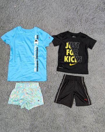 **Mix de vêtements pour enfants de marque – jeans décontractés, shorts et T-shirts**