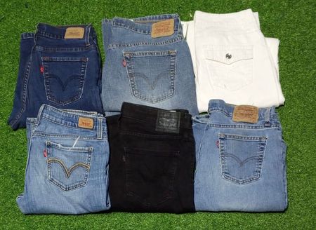 LEVI’S , INC PANTALONI IN DENIM (B 68)