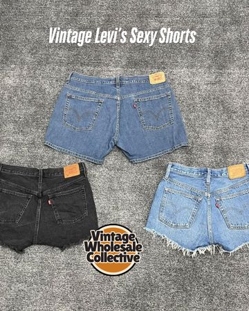 🔴 Vintage Levi’s Sexy Shorts - (30/09)