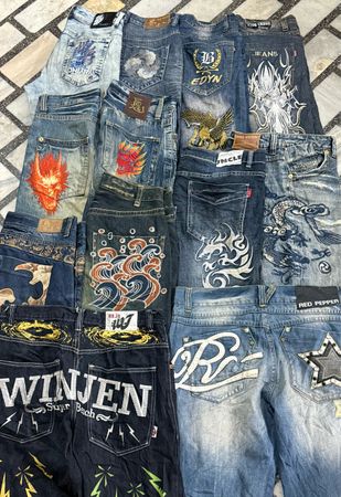 Lot de jeans à tatouage de style japonais